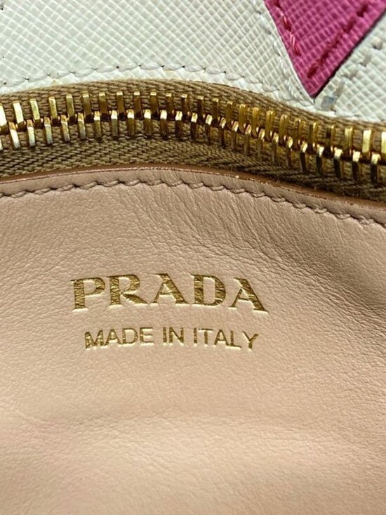 Prada Tote Paradigm Beige Leather - Picture 9 of 15